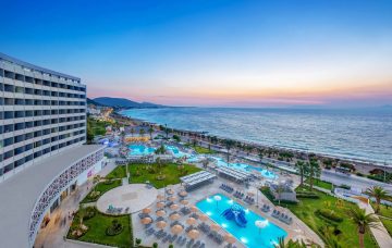 Luxury Hotel: AKTI IMPERIAL DELUXE RESORT & SPA