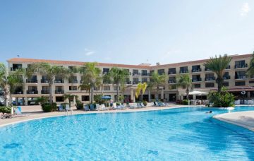 Luxury Hotel: ANMARIA BEACH HOTEL