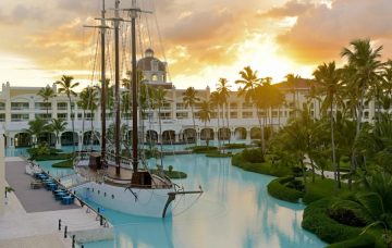 Luxury Hotel: IBEROSTAR GRAND BAVARO