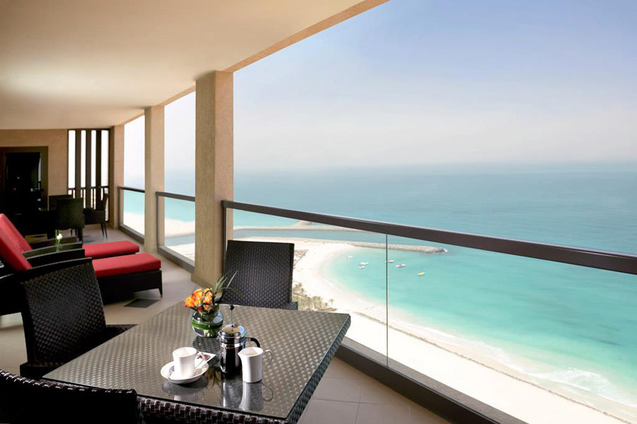 Luxury Hotel: SOFITEL DUBAI JUMEIRAH BEACH