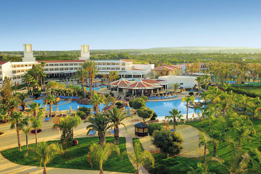 Luxury Hotel: OLYMPIC LAGOON RESORT AYIA NAPA