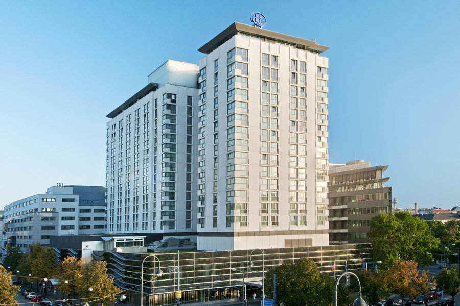 Luxury Hotel: HILTON VIENNA PARK