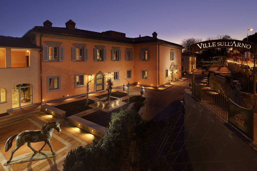 Luxury Hotel: VILLE SULL'ARNO HOTEL