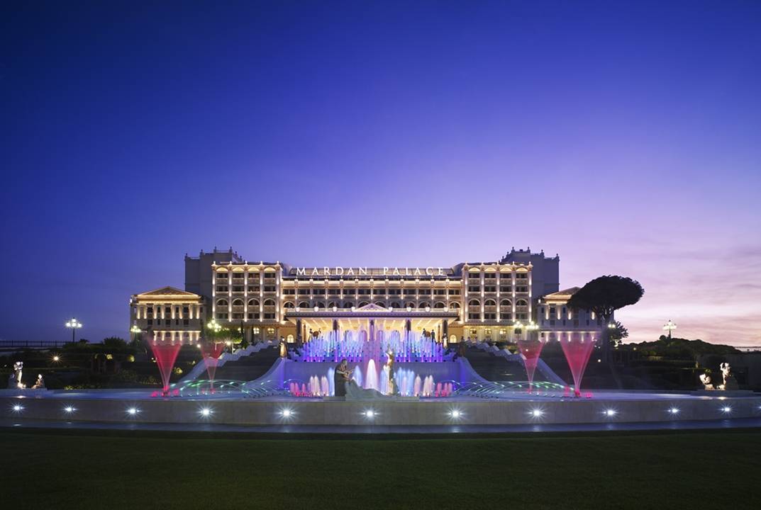 Luxury Hotel: TITANIC MARDAN PALACE