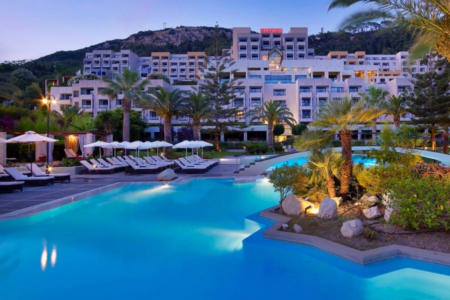 Luxury Hotel: SHERATON RHODES RESORT